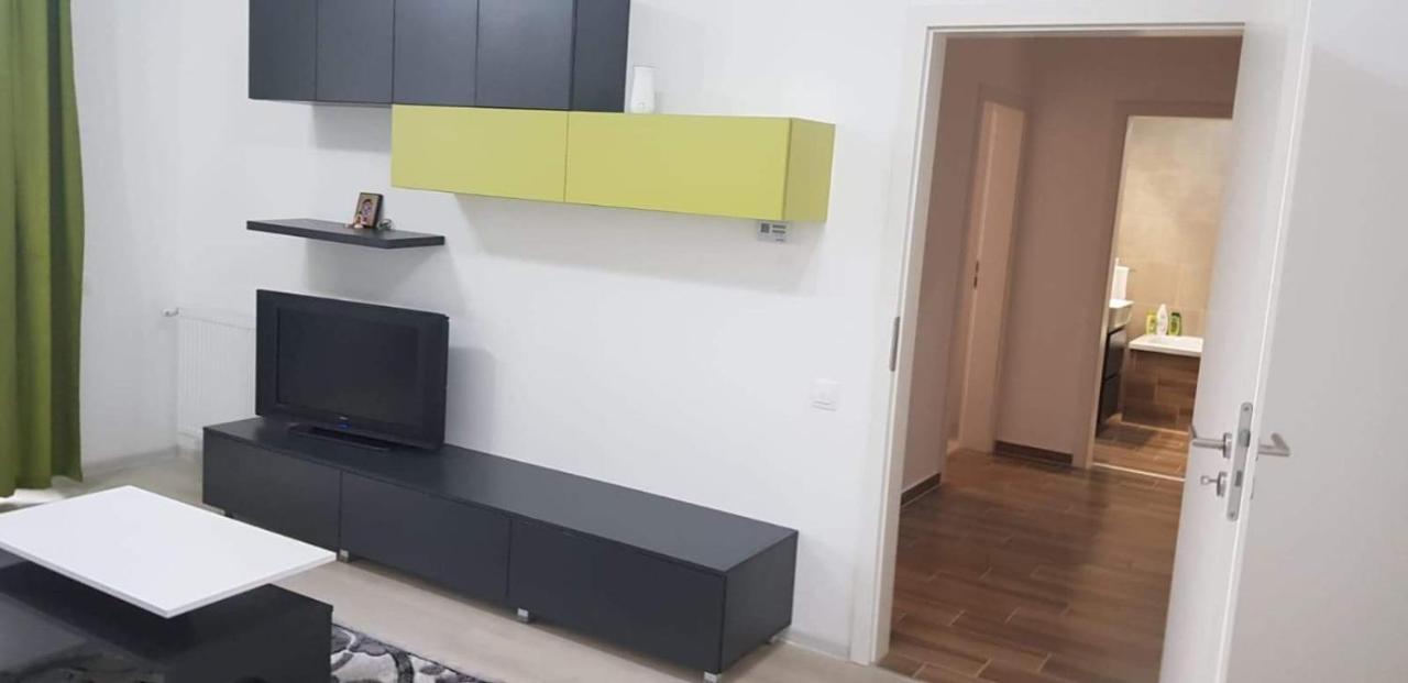 ブラショフApartament Modern Ioan Popasuアパートメント エクステリア 写真